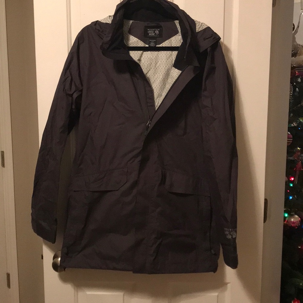 Mountain hardware rain shell
